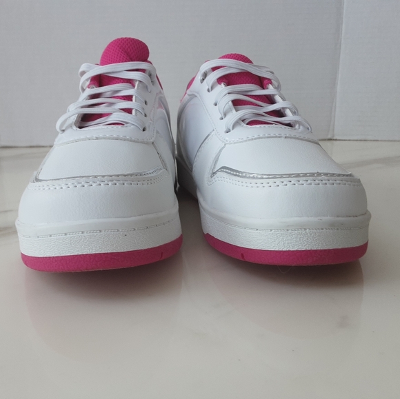BARBIE Official Limited Edition Girls Low Top White Pink Trim Sneakers Sz 3 - Picture 5 of 11